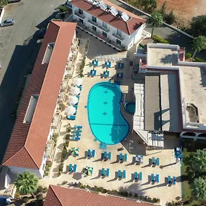 Apartmanhotel Cosmelenia, Ajía Nápa